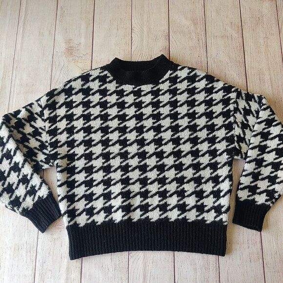 H&M houndstooth drop shoulder wool blend sweater XS - Picture 1 of 8